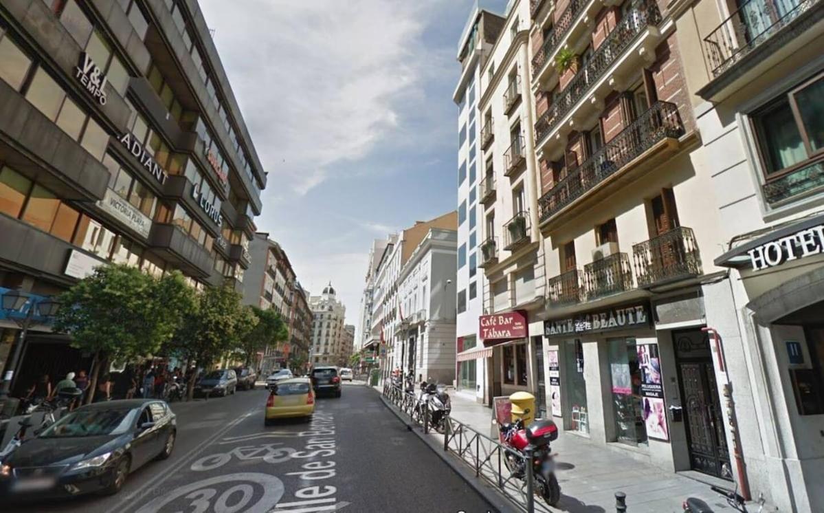 Ap Gran Via IV -Quinto Piso Sin Ascensor- Apartamento Madri Exterior foto